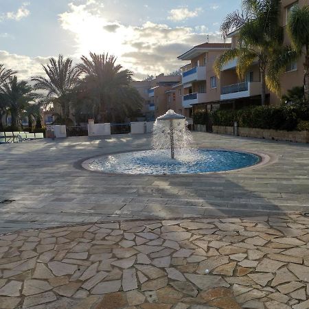 Iris Village, Near Kings Avenue Mall - By Imh Travel & Tours Pafos Zewnętrze zdjęcie