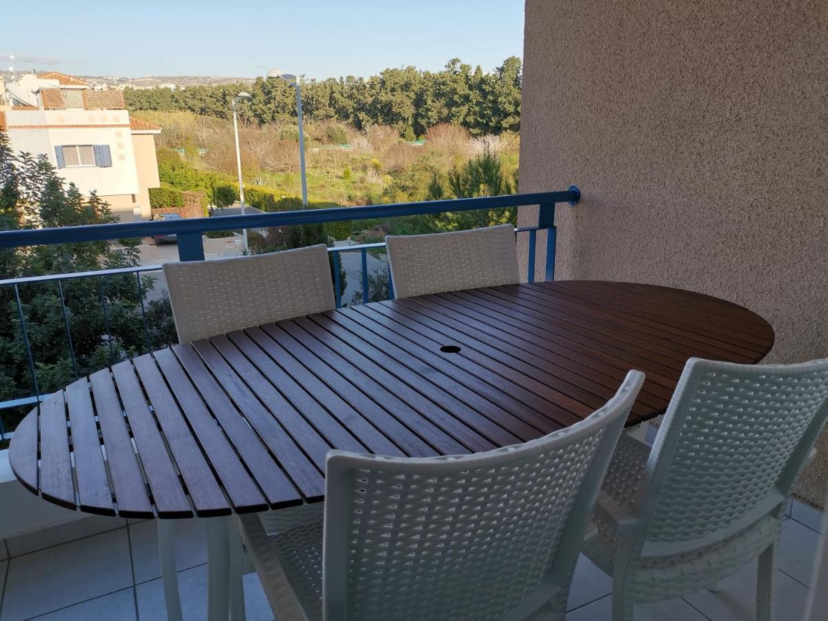 Iris Village, Near Kings Avenue Mall - By Imh Travel & Tours Pafos Zewnętrze zdjęcie