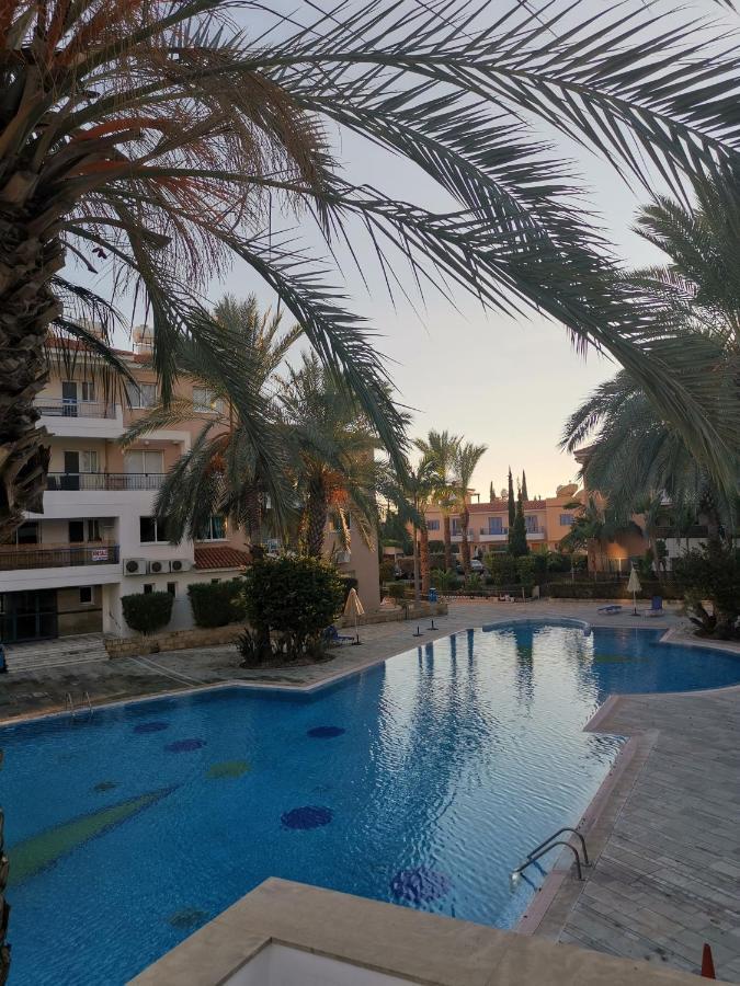 Iris Village, Near Kings Avenue Mall - By Imh Travel & Tours Pafos Zewnętrze zdjęcie