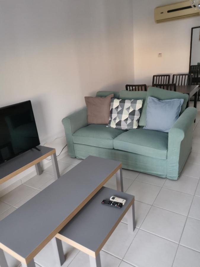 Iris Village, Near Kings Avenue Mall - By Imh Travel & Tours Pafos Zewnętrze zdjęcie