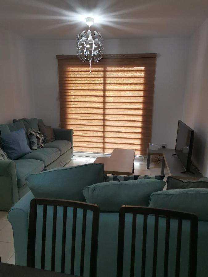 Iris Village, Near Kings Avenue Mall - By Imh Travel & Tours Pafos Zewnętrze zdjęcie