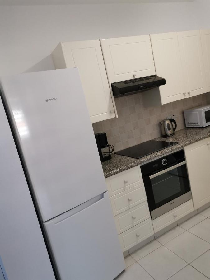 Iris Village, Near Kings Avenue Mall - By Imh Travel & Tours Pafos Zewnętrze zdjęcie