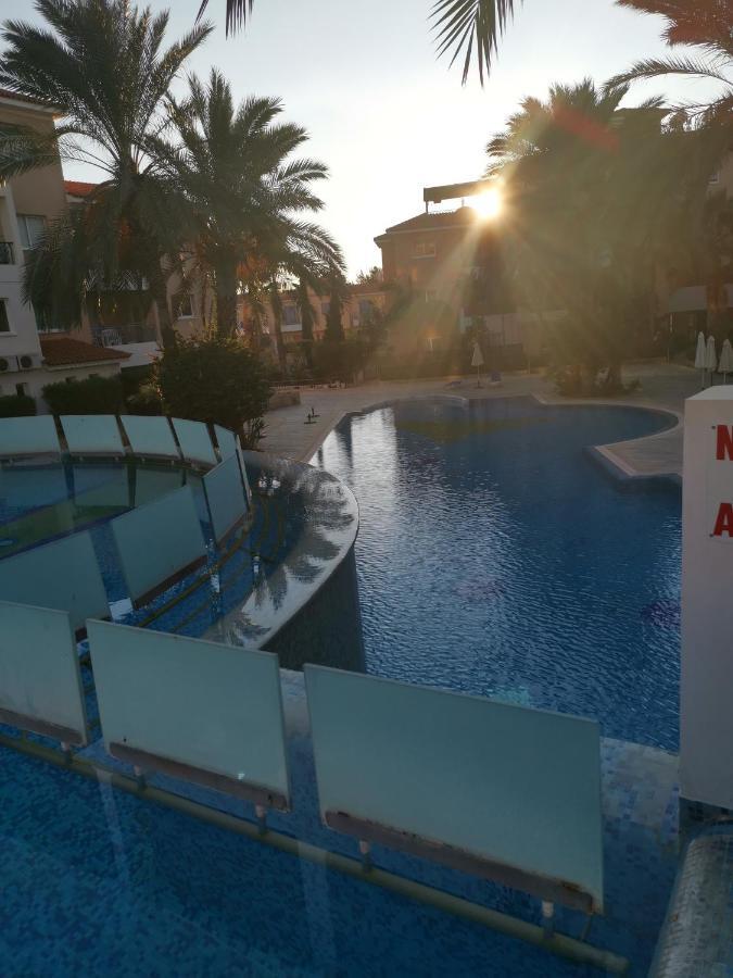 Iris Village, Near Kings Avenue Mall - By Imh Travel & Tours Pafos Zewnętrze zdjęcie